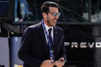 turunminum.id Gianluigi Buffon Beri Pesan Kepada Timnas Italia Jelang Kompetisi Euro 2024: Jangan Salah Langkah