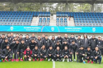 Kedatangan Timnas Indonesia U-23 di Bandara Soekarno-Hatta Disambut pengalungan hingga Nyanyian Suporter