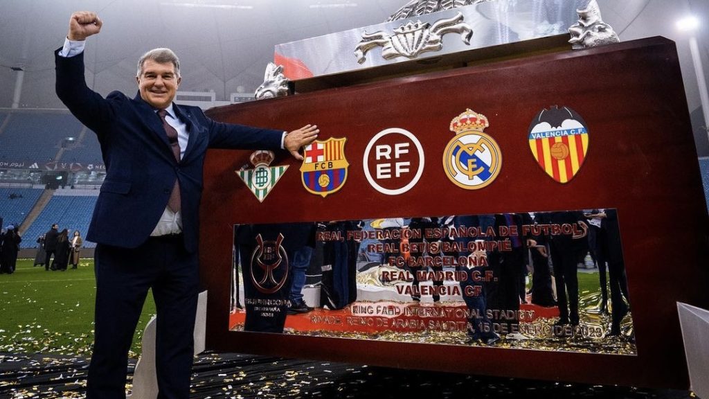 turunminum.id La Liga Kasus Negreira: Hubungan Real Madrid-Barcelona Semakin Buruk Laporta dan Transformasi Barcelona: Dari Krisis ke Tanda-Tanda Kebangkitan (foto: instagram)