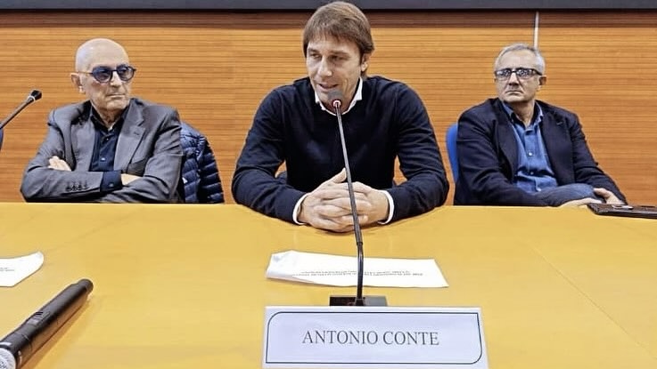 Antonio Conte Mengambil Alih Kendali di Napoli: Kembalinya Sang Maestro ke Serie A (foto: instagram)