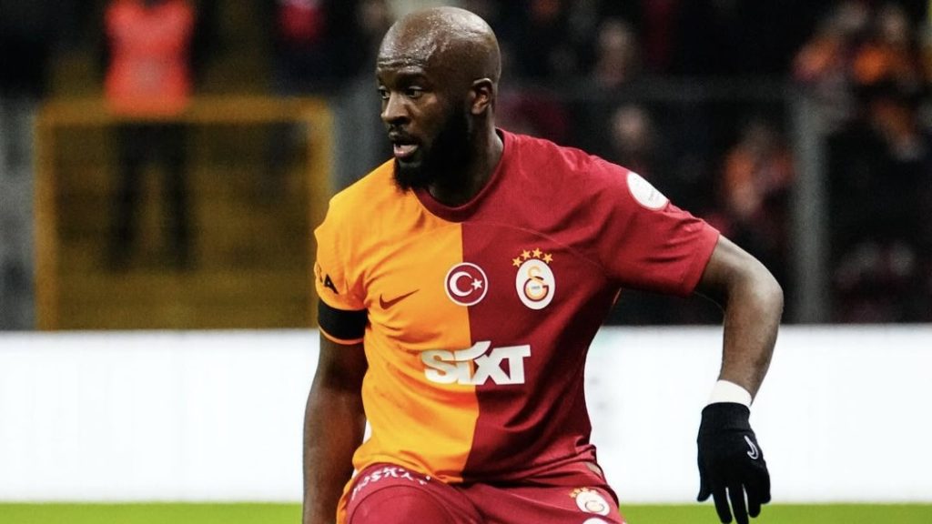 turunminum.id Inggris Tanguy Ndombele dan Tottenham Berpisah: Akhir dari Kisah Transfer £60 Juta Tanguy Ndombele dan Tottenham Berpisah: Akhir dari Kisah Transfer £60 Juta (foto: instagram)
