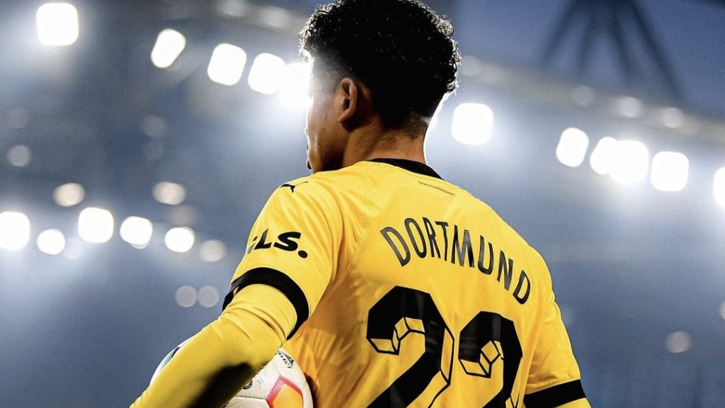 turunminum.id Inggris Transfer Ian Maatsen dari Chelsea ke Aston Villa: Langkah Karier Menuju Liga Champions Transfer Ian Maatsen dari Chelsea ke Aston Villa: Langkah Karier Menuju Liga Champions (foto: instagram)