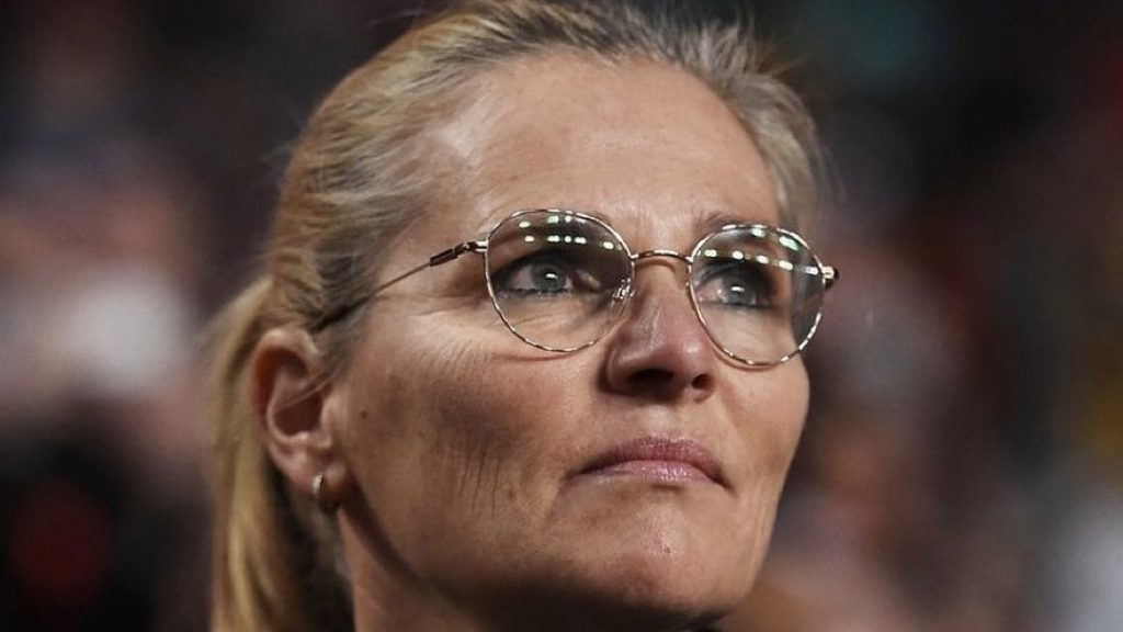 turunminum.id Inggris Tantangan Kritis Sarina Wiegman dalam Upaya Kualifikasi Euro 2025 Inggris Tantangan Kritis Sarina Wiegman dalam Upaya Kualifikasi Euro 2025 Inggris (foto: instagram)