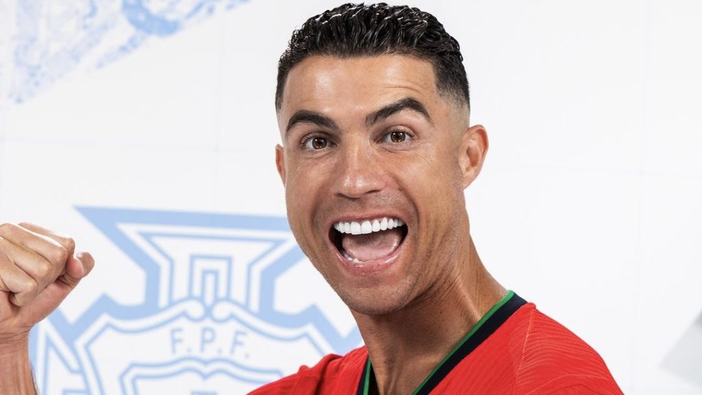 turunminum.id Eropa UEFA Ambisi Tinggi Cristiano Ronaldo untuk Portugal di Euro 2024 Ambisi Tinggi Cristiano Ronaldo untuk Portugal di Euro 2024 (foto: instagram)