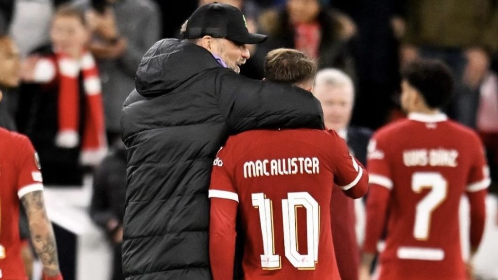turunminum.id Inggris Alexis Mac Allister: Fakta di Balik Isu 'Klausul Pelepasan' Terbongkar Alexis Mac Allister: Fakta di Balik Isu 'Klausul Pelepasan' Terbongkar (foto: instagram)