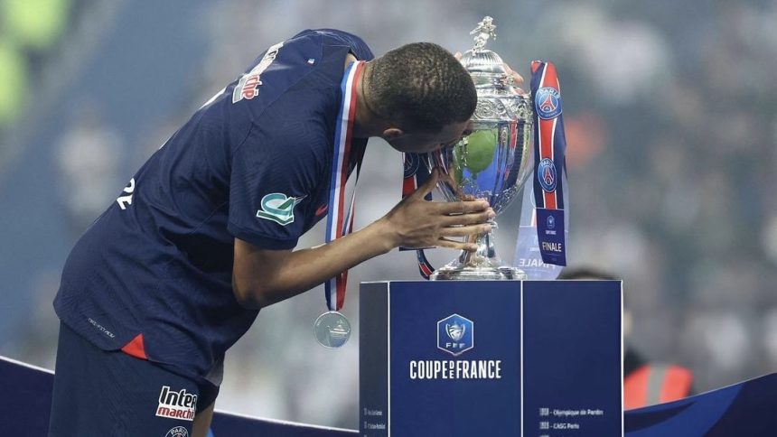 Kylian Mbappe Cerita Pengalaman Emosional: 'Saya Diajak Bicara dengan Kasar' dalam Konflik Kontrak dengan PSG (foto: instagram)