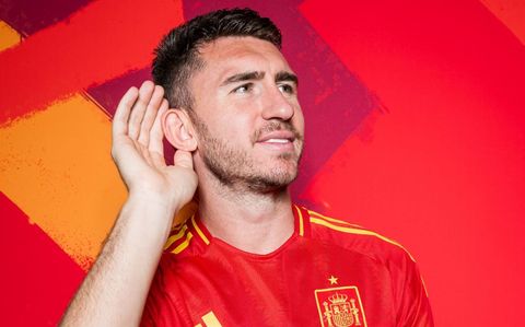 Bek Timnas Spanyol, Aymeric Laporte alami cedera jelang lawan Kroasia (Foto: Relevo.com)