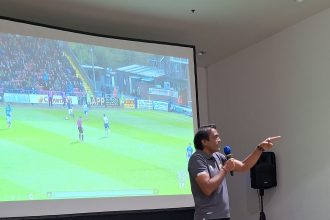 Liga 1 2024 akan pakai wasit asing (Foto: Turunminum.id/da Yerimon)