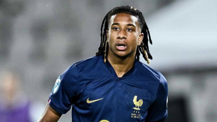 Manchester United Berusaha Mengejar Michael Olise dari Bayern Munich (foto: instagram)