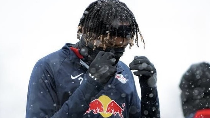 turunminum.id Inggris Liverpool Bergerak Cepat: Mohamed Simakan dari RB Leipzig Jadi Prioritas Transfer Liverpool Bergerak Cepat: Mohamed Simakan dari RB Leipzig Jadi Prioritas Transfer (foto: instagram)
