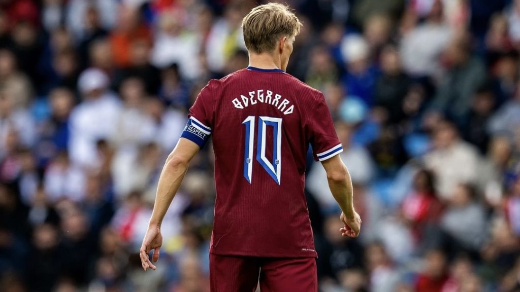 turunminum.id Inggris Martin Odegaard Cedera, Terancam Absen Bela Arsenal Martin Odegaard: Arsenal Siap Rebut Gelar Juara Liga Inggris 2024/25 (foto: instagram)