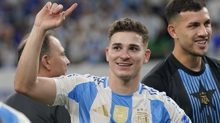 Julian Alvarez Pertimbangkan Atletico Madrid Akibat Minimnya Kesempatan Manchester City (foto: instagram)