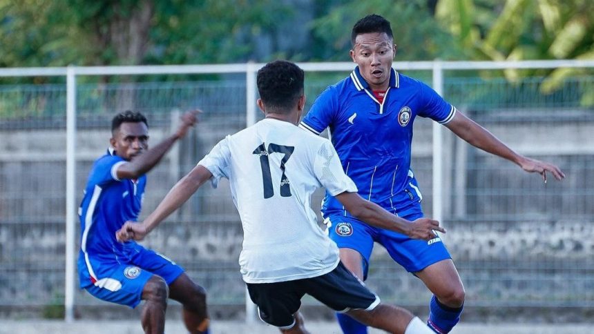 Arema FC saat uji coba untuk persiapan Piala Presiden 2024 (Foto: Instagram/Arema FC)