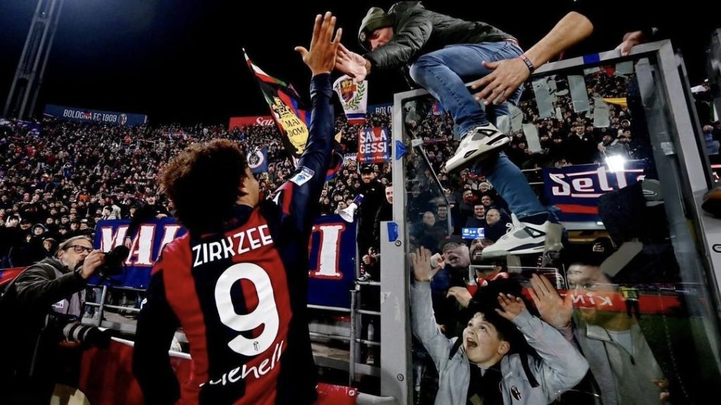 turunminum.id Inggris Strategi Baru Manchester United: Alasan Penandatanganan Joshua Zirkzee Strategi Baru Manchester United: Alasan Penandatanganan Joshua Zirkzee (foto: instagram)