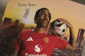 Manchester United Amankan Leny Yoro dengan Kontrak Lima Tahun (foto: instagram)