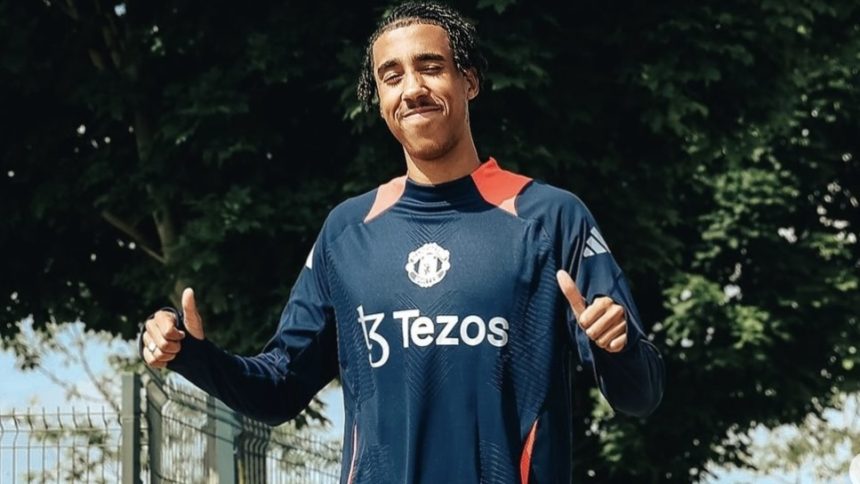 Leny Yoro: Peran Besar Rio Ferdinand dalam Kepindahan ke Manchester United (foto: instagram)