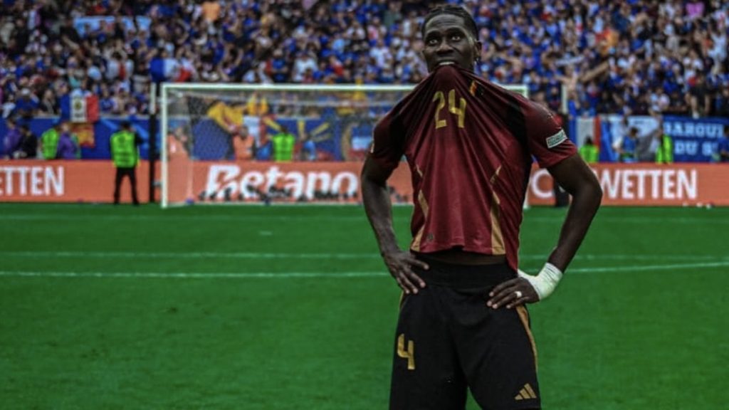 turunminum.id Inggris Aston Villa Resmi Rekrut Amadou Onana Everton: Transfer dan Profil Pemain Aston Villa Resmi Rekrut Amadou Onana Everton: Transfer dan Profil Pemain (foto: instagram)