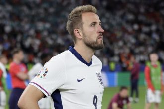 Vincent Kompany: Cedera Harry Kane Jelang Reuni dengan Tottenham (foto: instagram)