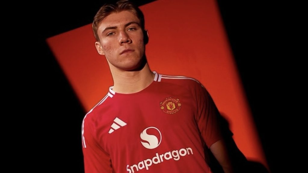 turunminum.id Inggris Rasmus Hojlund Kenakan Nomor 9, Joshua Zirkzee di Manchester United Rasmus Hojlund Kenakan Nomor 9, Joshua Zirkzee di Manchester United (foto: instagram)