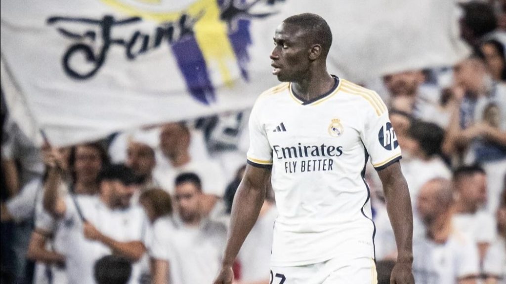 turunminum.id Inggris Real Madrid Perpanjang Kontrak Ferland Mendy: Dampak Terhadap Alphonso Davies Real Madrid Perpanjang Kontrak Ferland Mendy: Dampak Terhadap Alphonso Davies (foto: instagram)