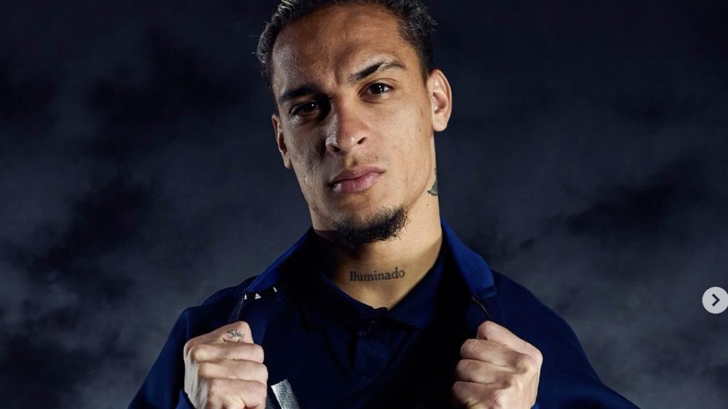 turunminum.id Inggris Rumor Heboh Pada Transfer Pemain dalam Minggu Ini Rumor Heboh Transfer dalam Minggu Ini (foto: instagram)
