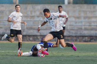 Uji coba Dewa United vs Persik Kediri Jelang Liga 1 2024 (Foto: Dewa United)