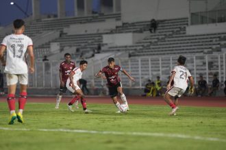 Dony Tri Pamungkas (pakai ban kapten) siap bersaing dengan Jens Raven di Timnas U-19 (Foto: PSSI)