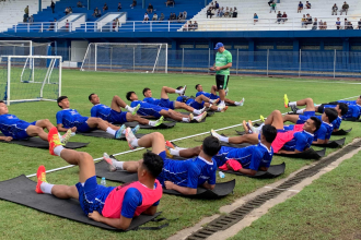 turunminum.id Kembali Pimpin Latihan Persib, Bojan Hodak: Marc Klok Gabung Besok!