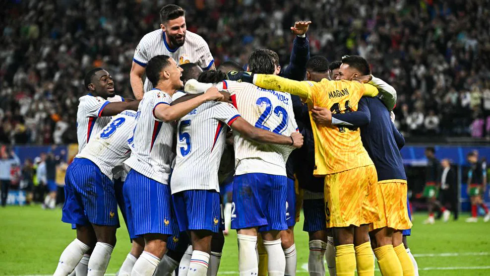 turunminum.id Eropa UEFA Jadwal Semifinal Euro 2024 Spanyol vs Prancis Live RCTI Prancis menang adu penalti atas Portugal di semifinal Euro 2024 (Foto: UEFA.com/Getty Images)