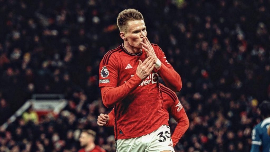 turunminum.id Inggris Fulham Laju untuk Rebut McTominay dari MU Fulham Rekrut McTominay dari Manchester United (foto: x)