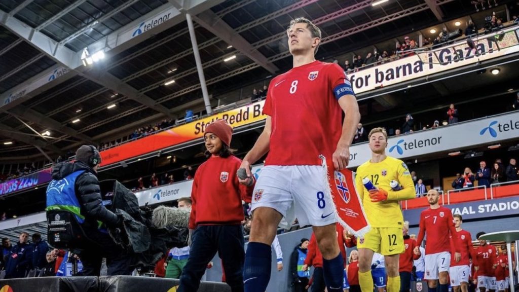 turunminum.id Inggris Sander Berge ke Fulham, Man United Fokus Ugarte Sander Berge ke Fulham, Man United Fokus Ugarte (foto: x)