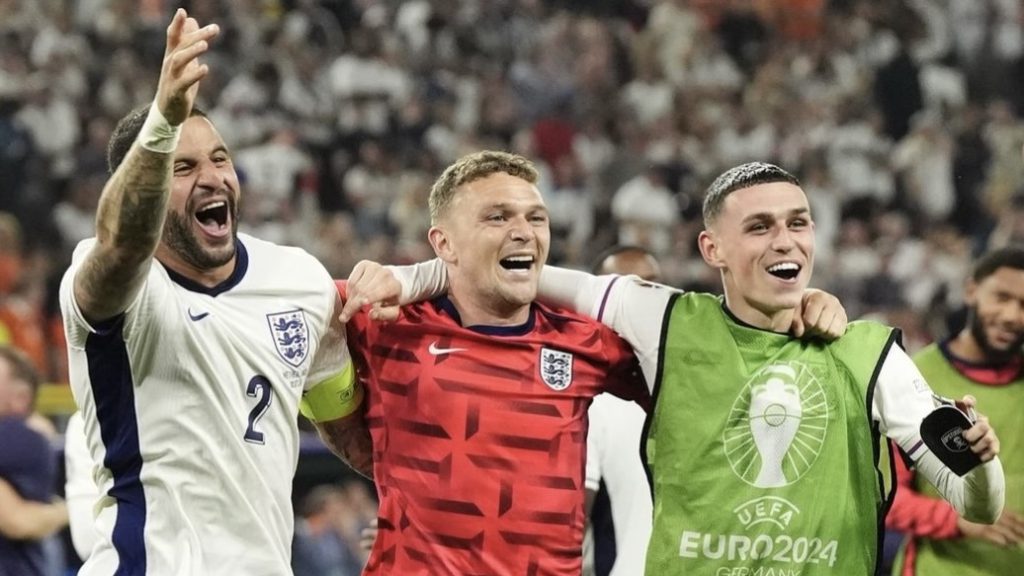 turunminum.id Inggris Everton Tertarik Pada Kieran Trippier Newcastle Everton Tertarik Pada Kieran Trippier Newcastle (foto: x)