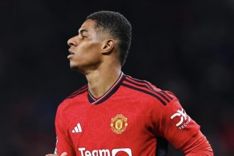 Rashford Berguru ke Van Nistelrooy (foto: x)