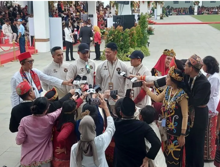 turunminum.id Veddriq Leonardo, Rizki Juniansyah dan Gregoria Mariska Upacara di IKN: Terima Kasih Pahlawan