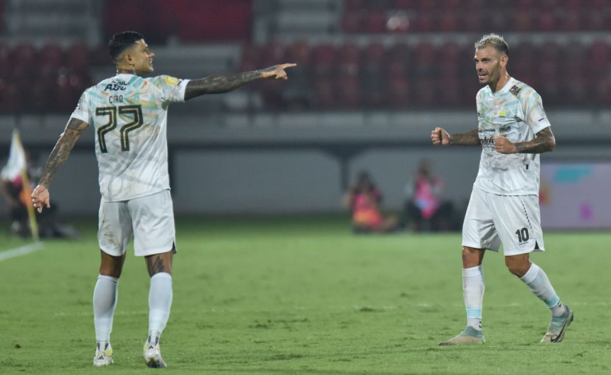 Gelandang Persib, Tyronne Del Pino (Persib.co.id/Fernando Hero)