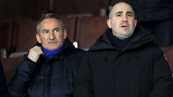 turunminum.id Inggris Omar Berrada: Alasan Pindah ke Manchester United Omar Berrada: Alasan Pindah ke Manchester United (foto: x)