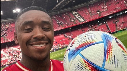 turunminum.id Transfer Ajax Amsterdam Capai Kesepakatan Lepas Steven Bergwijn ke Arab Saudi turunminum.id Ajax Amsterdam Capai Kesepakatan Lepas Steven Bergwijn ke Arab Saudi