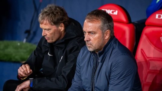 turunminum.id Flick Bertanggung Jawab Usai Barcelona Dipecundangi Osasuna