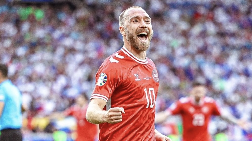turunminum.id Inggris Eriksen Hampir Tinggalkan Manchester United Eriksen Nyaris Pindah ke Real Betis di Deadline Day (foto: x)