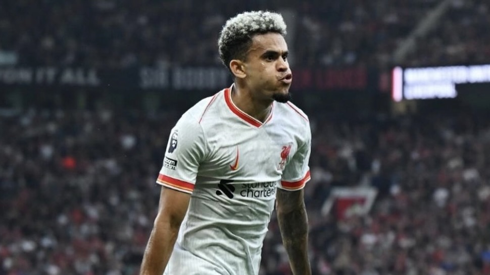 turunminum.id Inggris Kemenangan Liverpool: Pengorbanan Salah dan Diaz Kemenangan Liverpool: Pengorbanan Salah dan Diaz (foto: x)