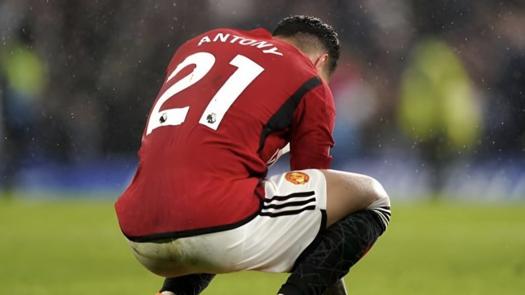 turunminum.id Inggris Antony Tinggalkan Manchester United: Karier Baru Antony Ke Fenerbahce: Ubah Karier di Manchester United (foto: x)