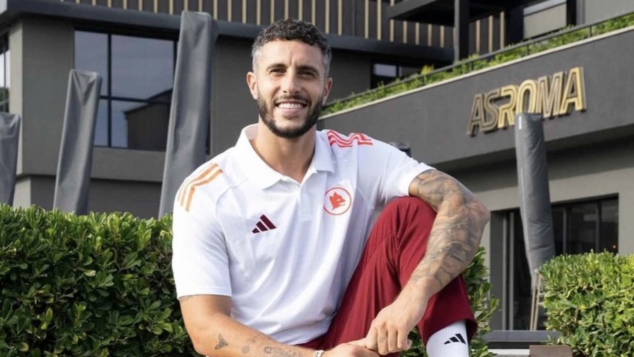 turunminum.id Serie A Mario Hermoso ke AS Roma, Gagal ke Manchester United Mario Hermoso ke AS Roma, Gagal ke Manchester United (foto: x)