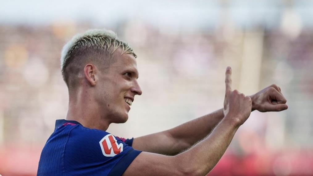 turunminum.id Inggris Saha: Manchester United Ketinggalan Tanpa Dani Olmo Saha: Manchester United Ketinggalan Tanpa Dani Olmo (foto: x)
