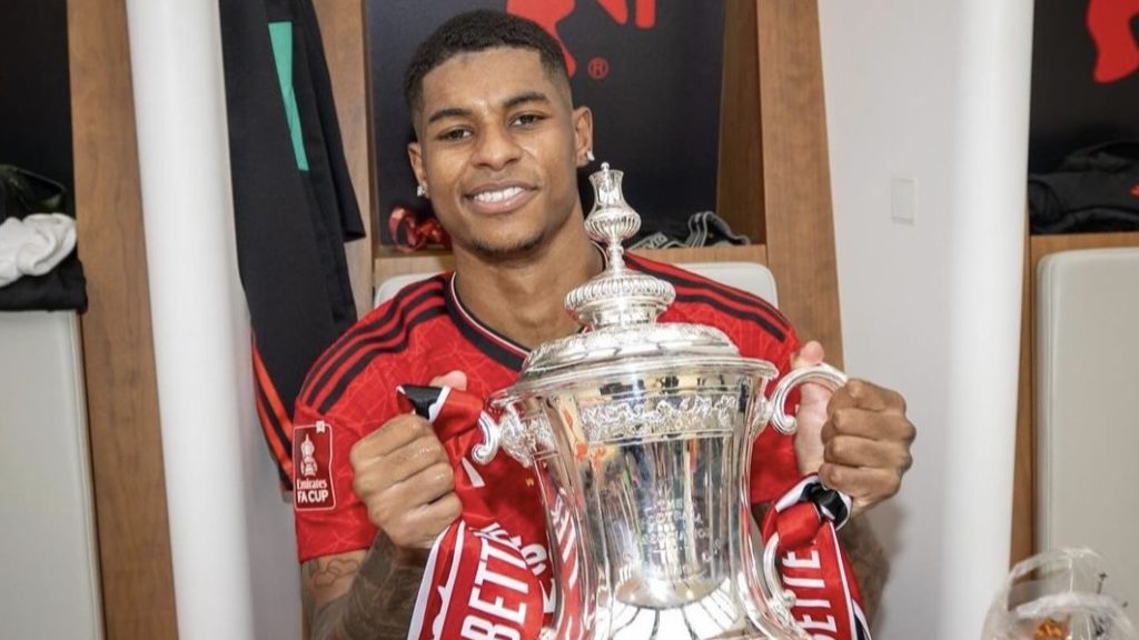 turunminum.id Inggris Rashford Disoraki: Reaksi Legenda Manchester United Rashford Disoraki: Reaksi Legenda Manchester United (foto: x)