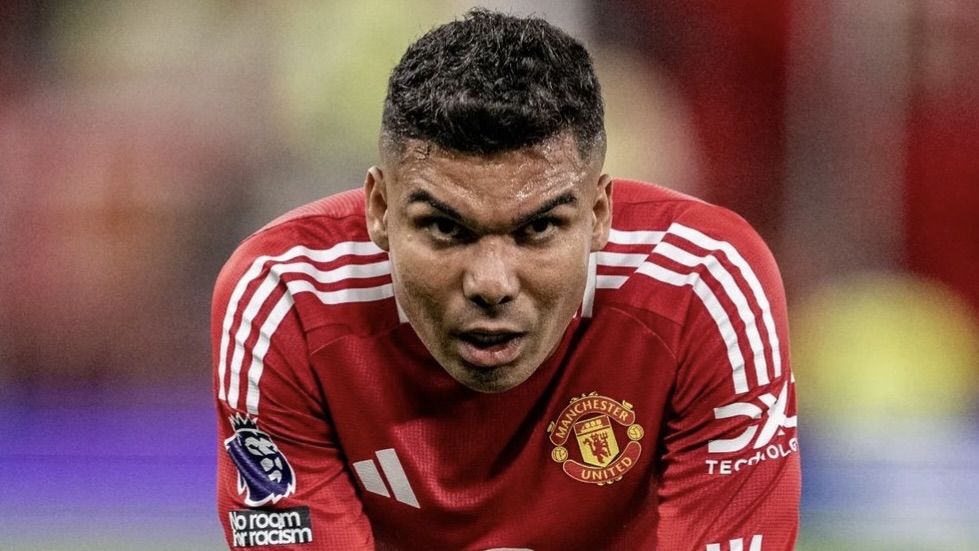 turunminum.id Inggris Casemiro: Profesionalisme yang Tetap Bersinar Casemiro: Profesionalisme yang Tetap Bersinar (foto: x)