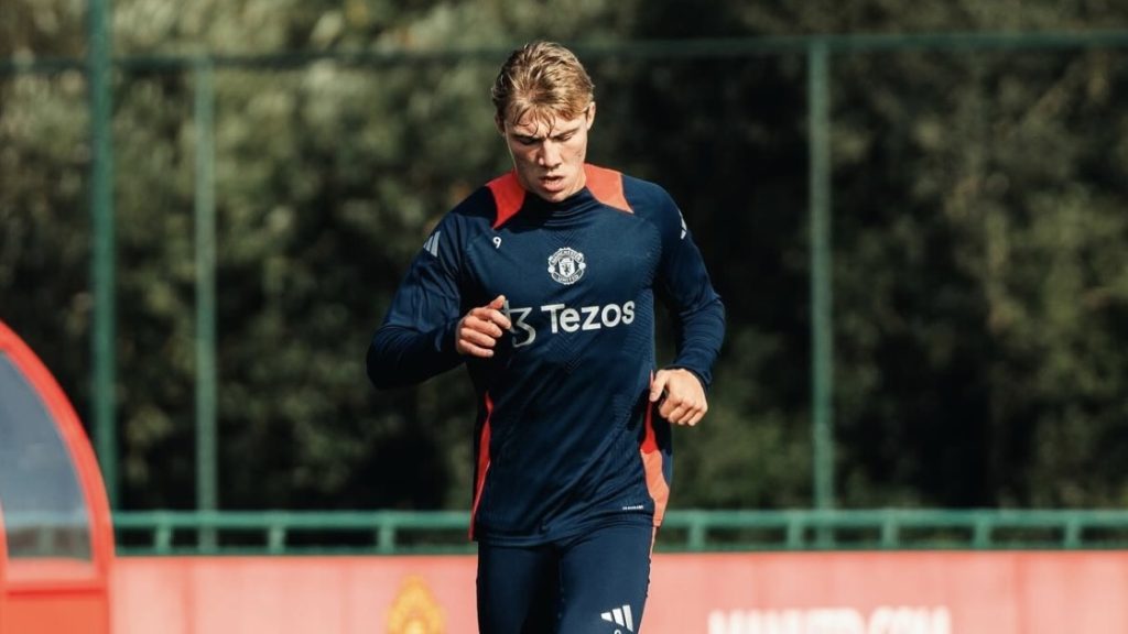 turunminum.id Inggris Hojlund Akan Jadi Pembeda di Manchester United Hojlund Akan Jadi Pembeda di Manchester United (foto: x)