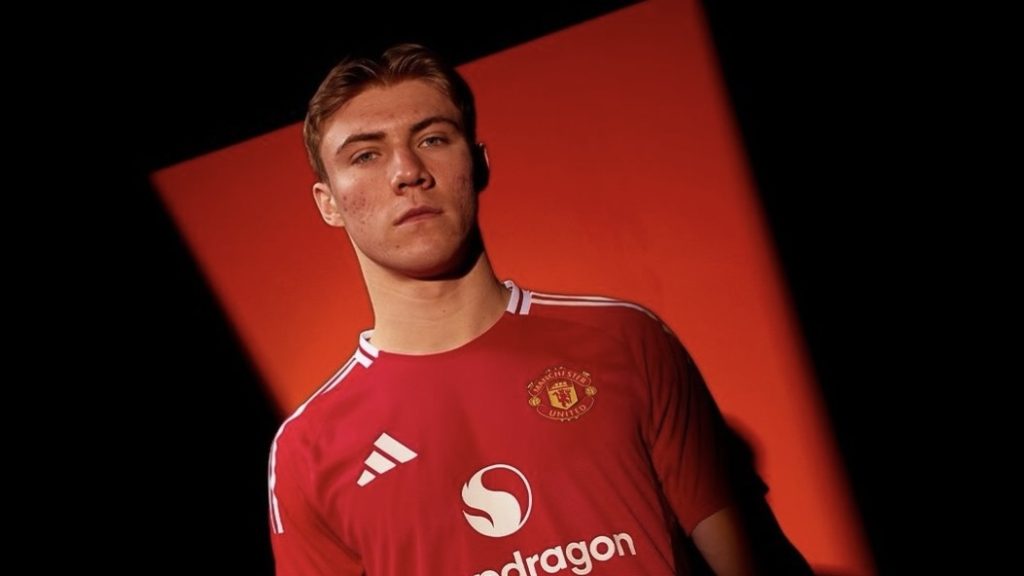 turunminum.id Inggris Hojlund Akan Jadi Pembeda di Manchester United Hojlund Akan Jadi Pembeda di Manchester United (foto: x)