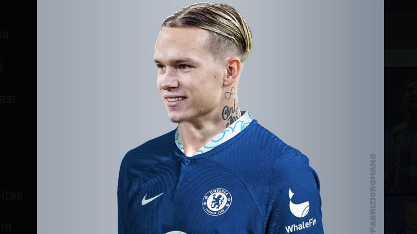 Chelsea Pertimbangkan Jual Mykhaylo Mudryk (foto: x)