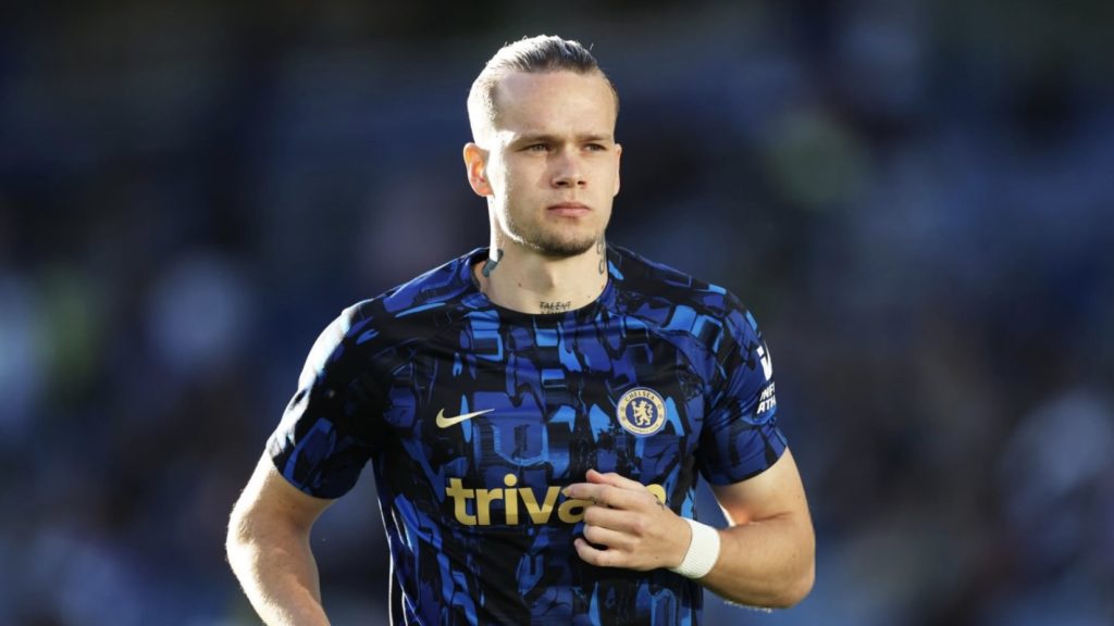 turunminum.id Inggris Chelsea Pertimbangkan Jual Mykhaylo Mudryk Chelsea Pertimbangkan Jual Mykhaylo Mudryk (foto: x)