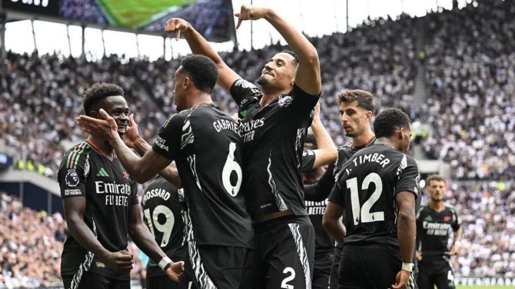 turunminum.id Inggris Arsenal Tampil Matang: Kemenangan Taktis Arsenal Tampil Matang: Kemenangan Taktis (foto: x)